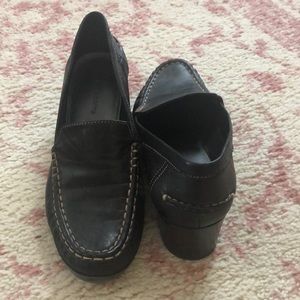 Liz Claiborne heeled loafer